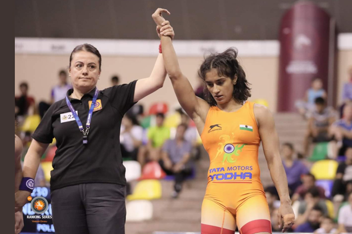 Vinesh settles for silver, Sakshi bronze