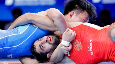 Georgia wins 2 Gold, Japan-Russia 1 on first night of World Wrestling Championship finals