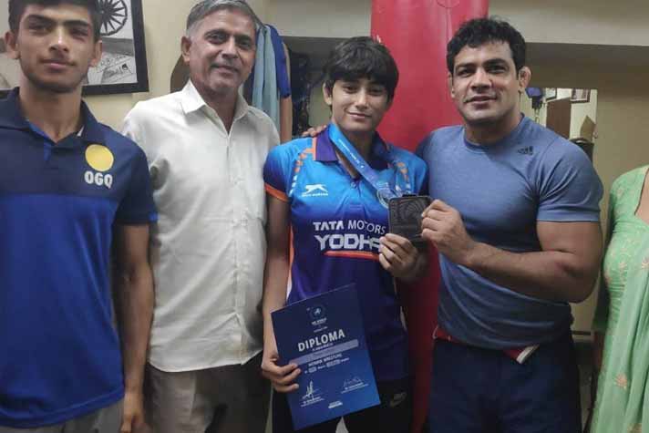 Sushil Kumar mighty impressed with talent of UWW U23 Wrestling (Kushti) medallist Pooja Gehlot