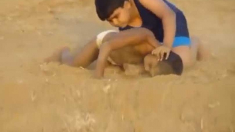 Dangal Sequel : Watch rare video of Divya Kakran as 8 year old taking on boys in wrestling bout