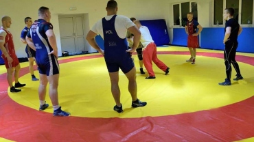Individual training program, coaching remotely is the new normal for Poland freestyle wrestling team