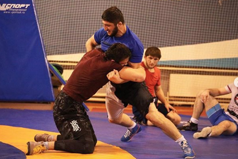 Olympic champion Abdulrashid Sadulaev resumes training after recovering from COVID-19