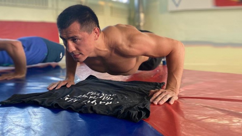 Olympic champion Roman Vlasov returns to full-swing training after shoulder injury