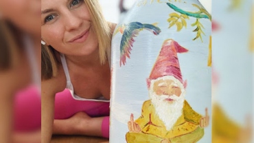 Picasso of Wrestling: Olympic champion Erica Wiebe painting skills leaves fans in awe; Check out
