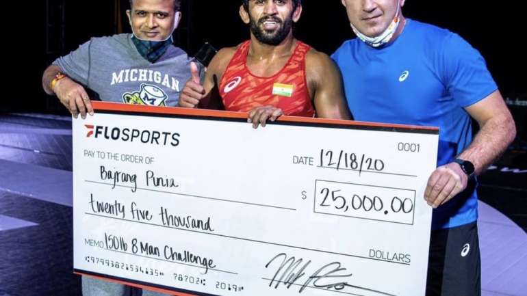 Bajrang Punia wins $25,000 after beating James Green in USA